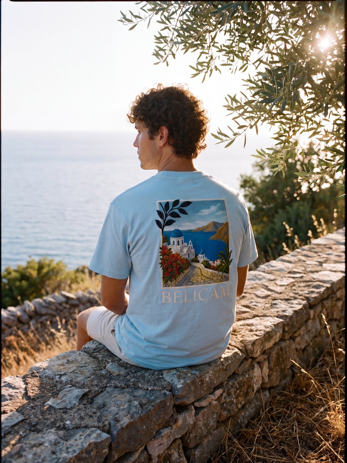 Lookbook BELICAM — t-shirt méditerranéen porté